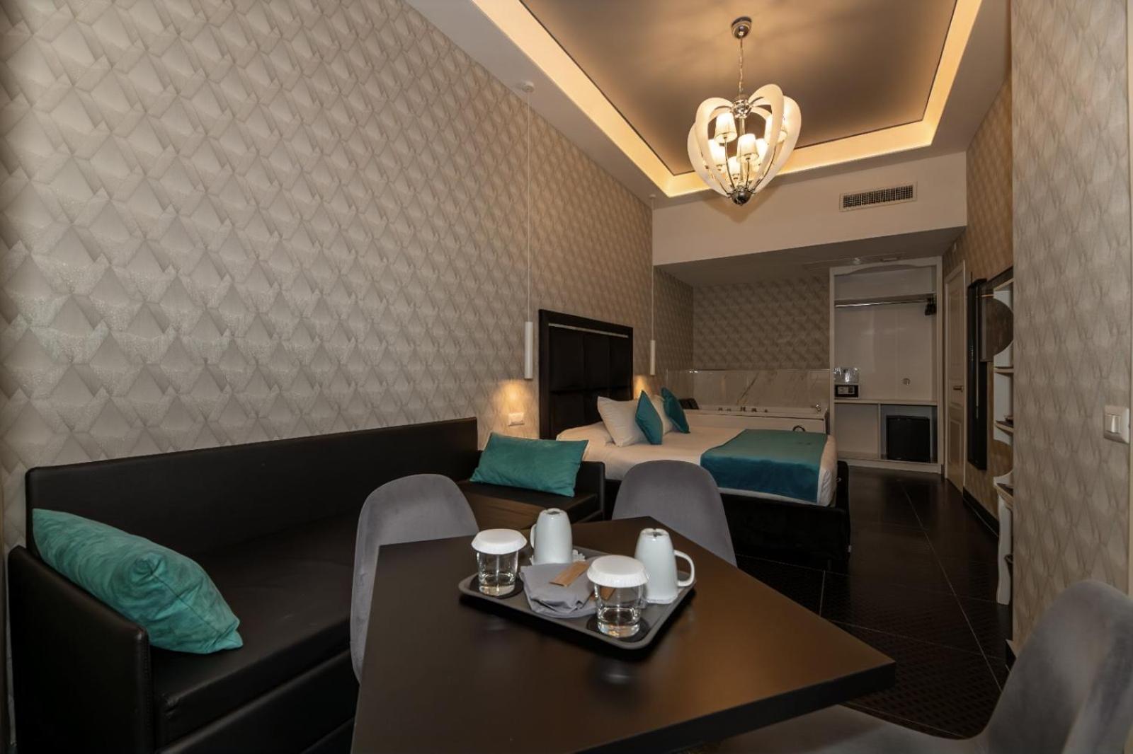 Luna Luxury Bed And Breakfast Naples Exterior photo